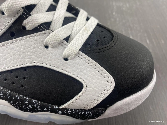 6 Jordan Retro 384664-101 Oreo 1105